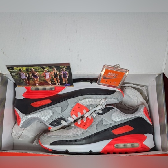 Size 11 - Nike Air Max 90 Infrared 2020